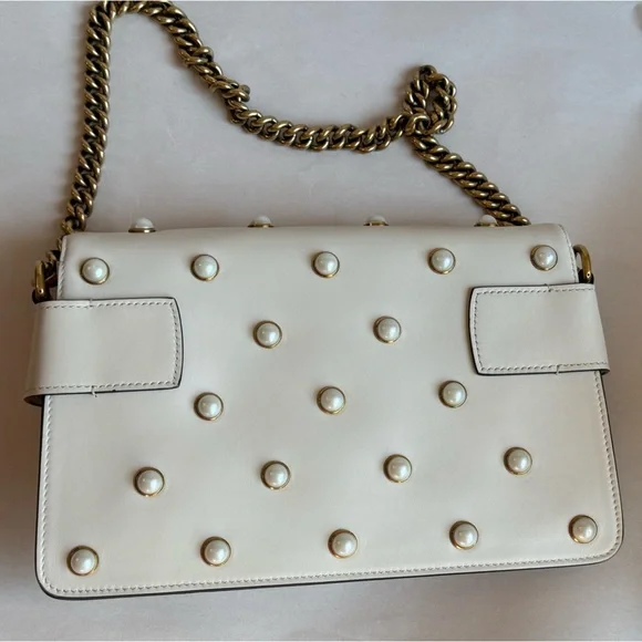 Gucci bag MOVING SALE - Picture 8 of 12